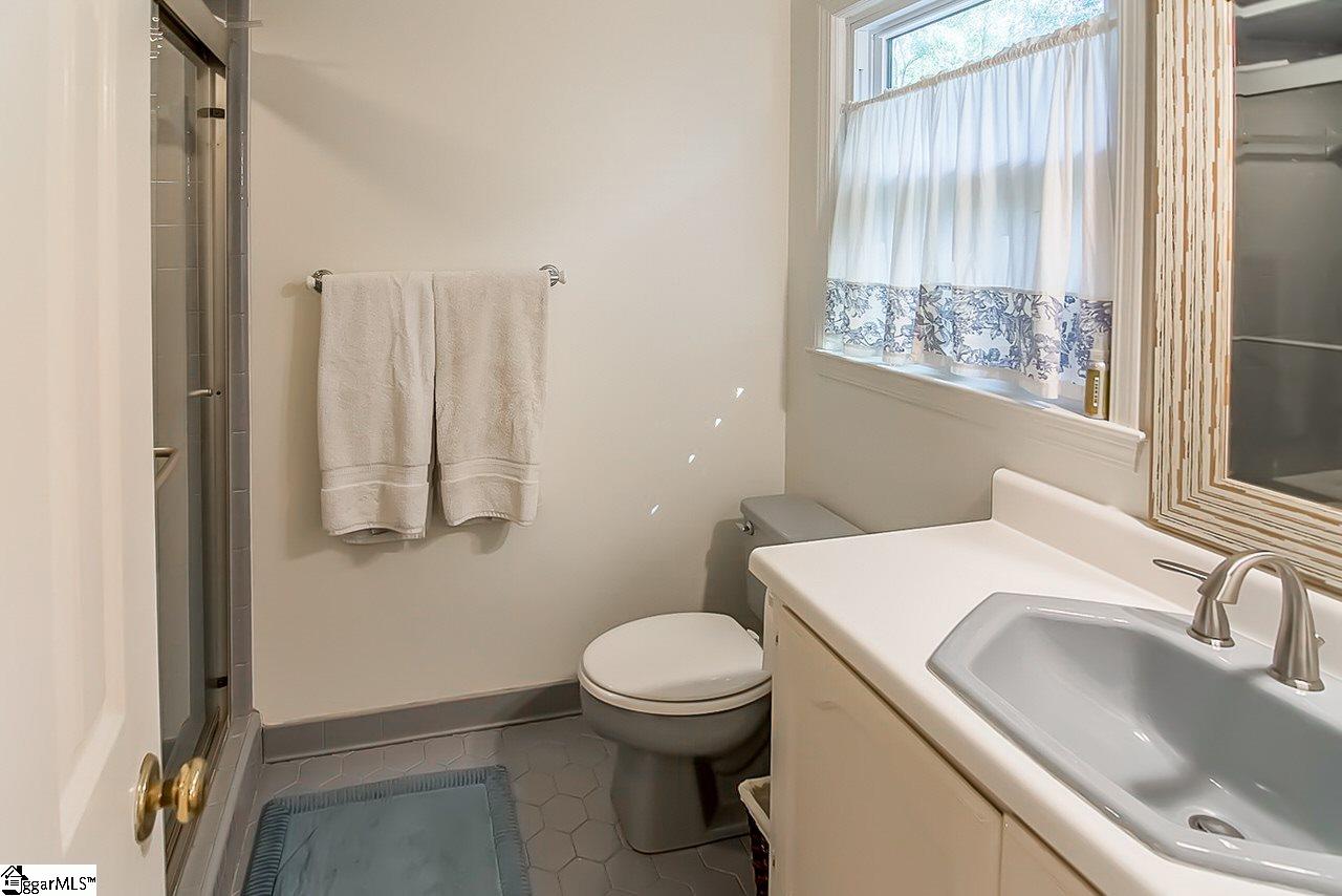 104 Radcliffe Way Simpsonville, SC 29681 - Photo 21 of 34 Gallery Image 21