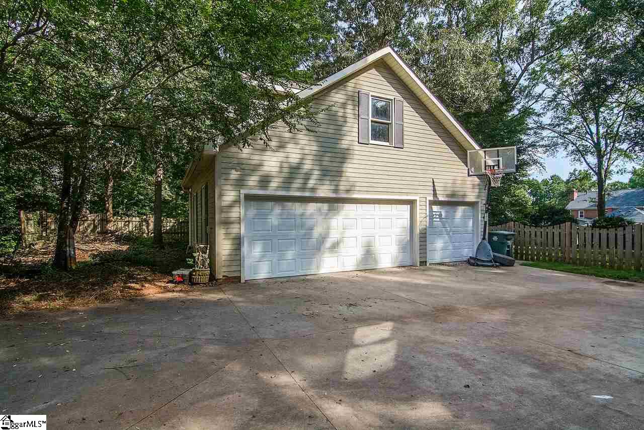 104 Radcliffe Way Simpsonville, SC 29681 - Photo 27 of 34 Gallery Image 27