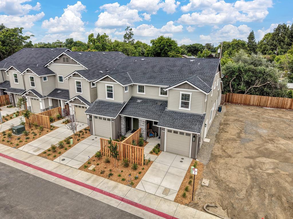 239 Chico Place Davis, CA 95616 - Photo 2 of 38