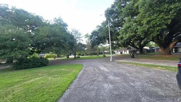 $1,675 | 344 Burgess Place, Baton Rouge, LA 70815