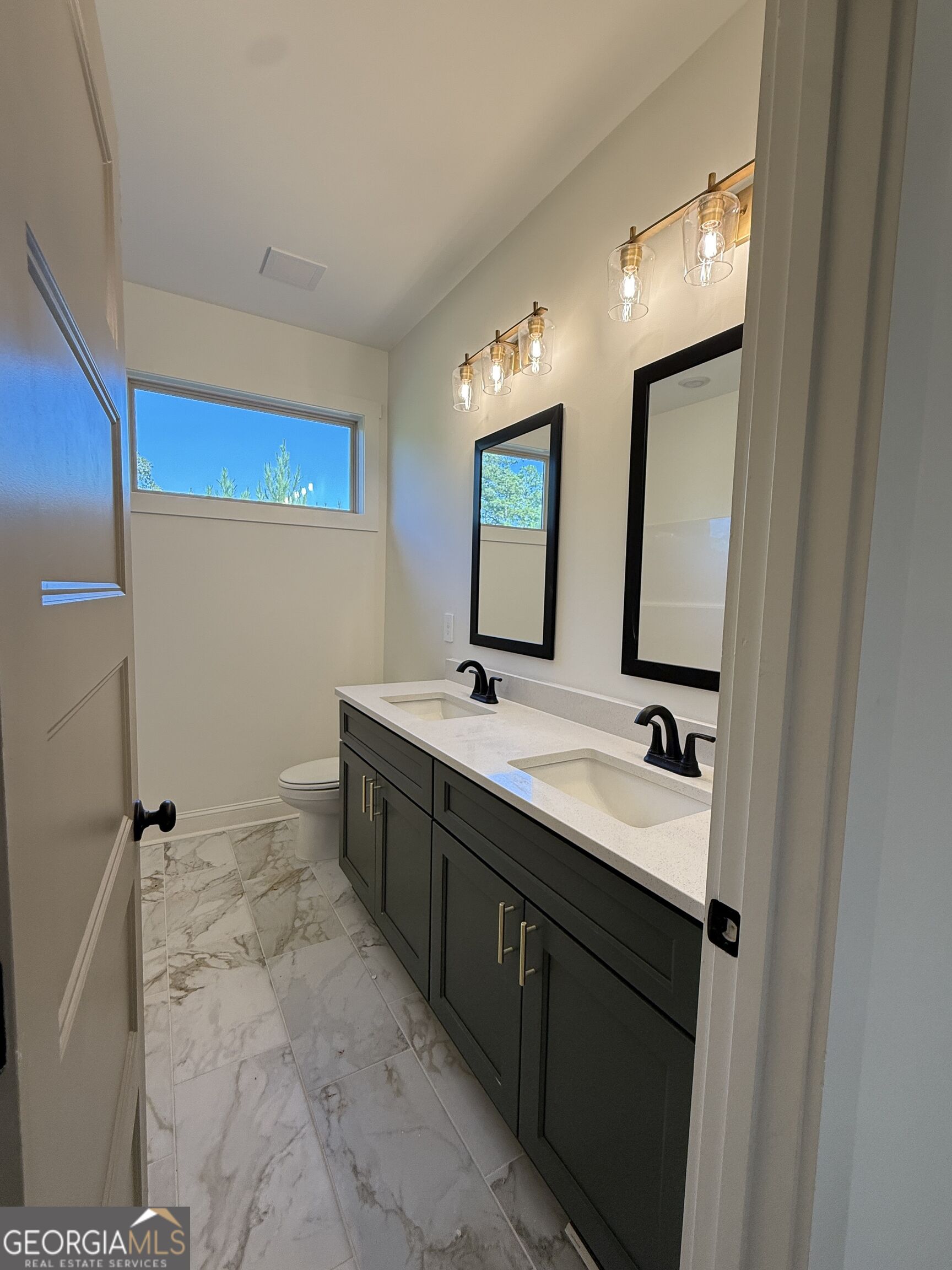 823 Hopewell Road Forsyth, GA 31029 - Photo 10 of 29 Gallery Image 10