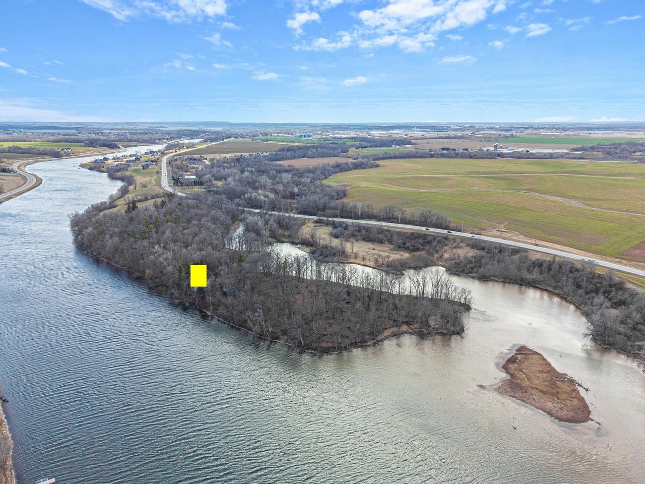 3979 Lost Dauphin Road De Pere, WI 54115 - Photo 4 of 29