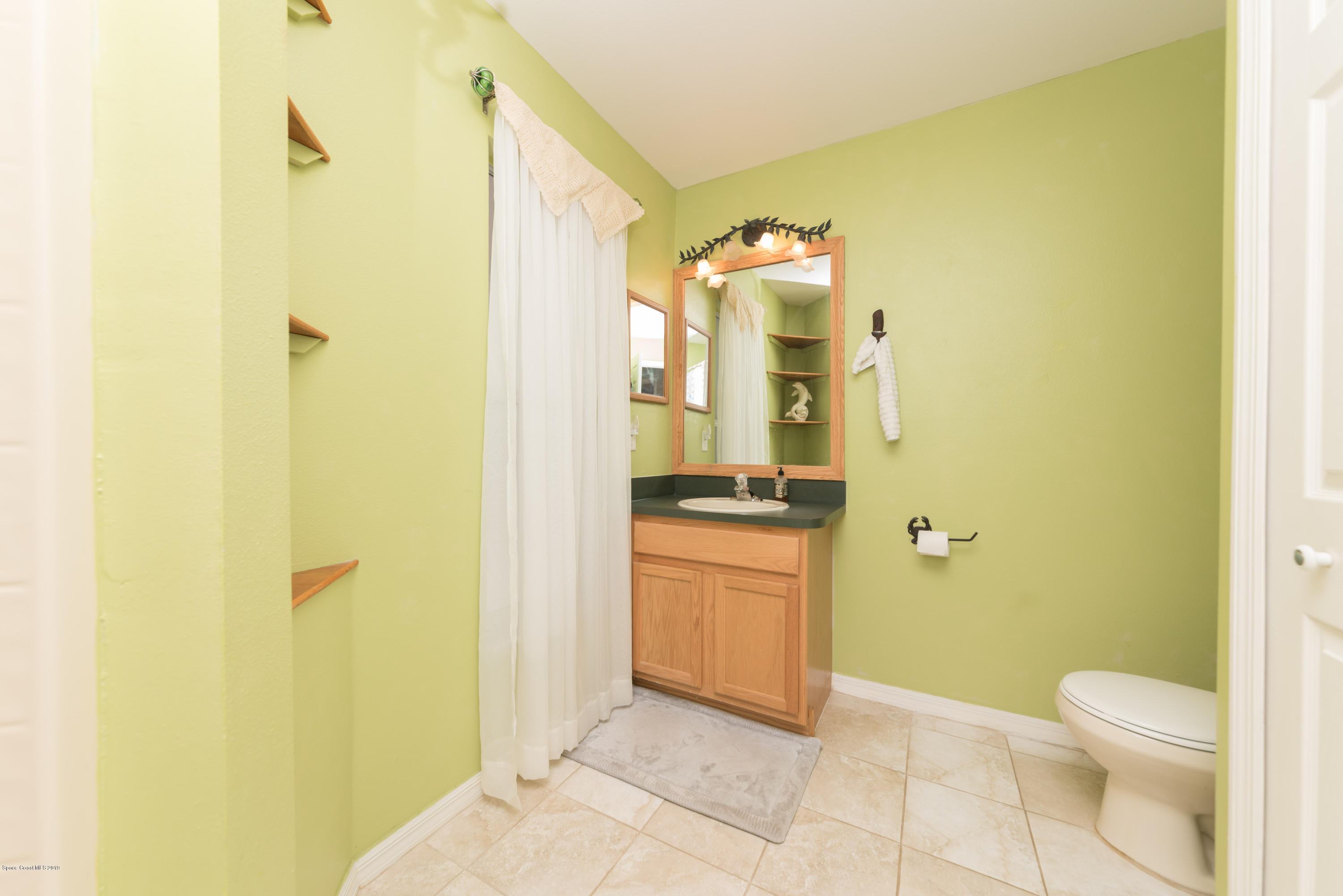 5191 Arlington Road Cocoa, FL 32927 - Photo 19 of 29 Guest Bathroom View 2