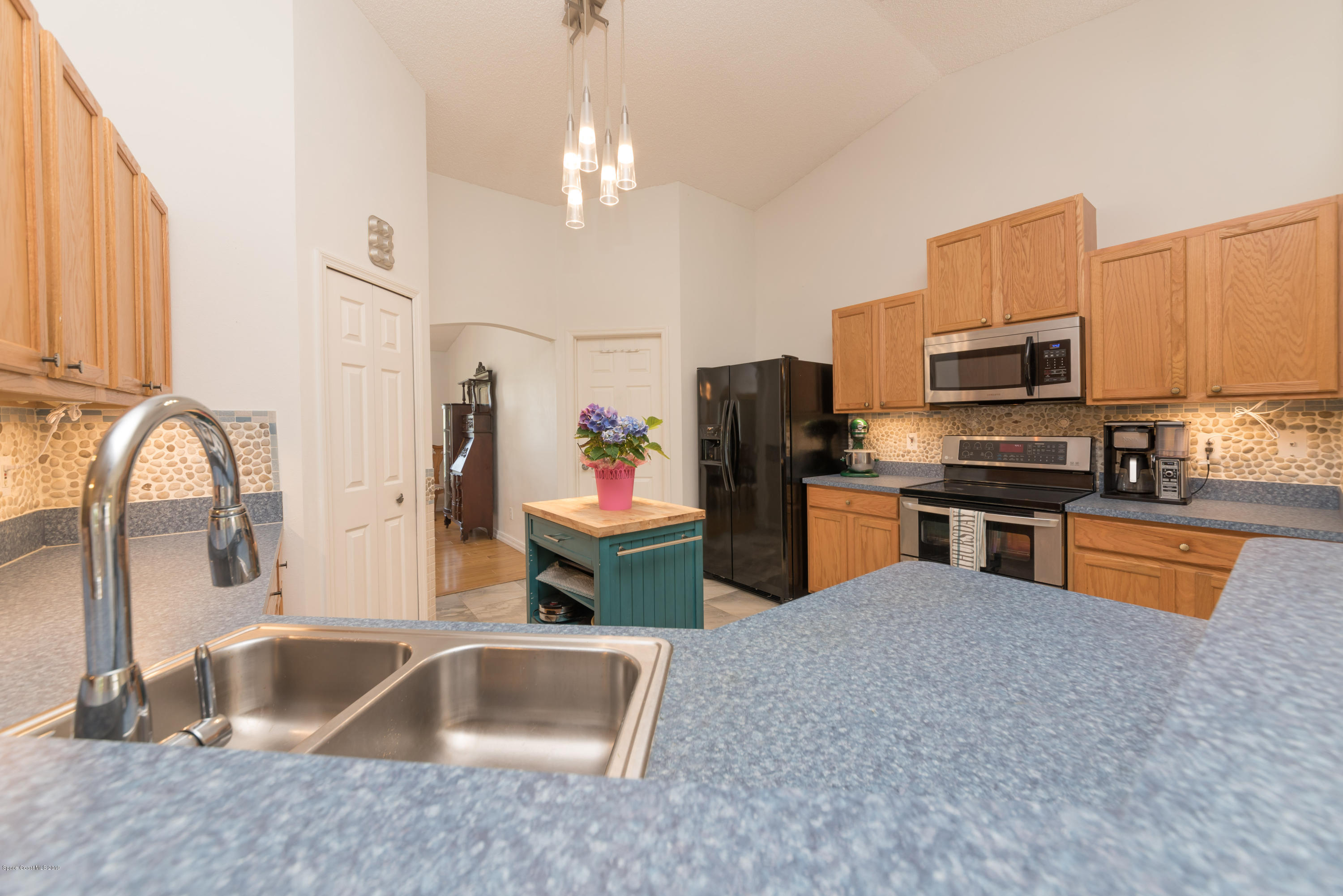 5191 Arlington Road Cocoa, FL 32927 - Photo 9 of 29 Kitchen View 4