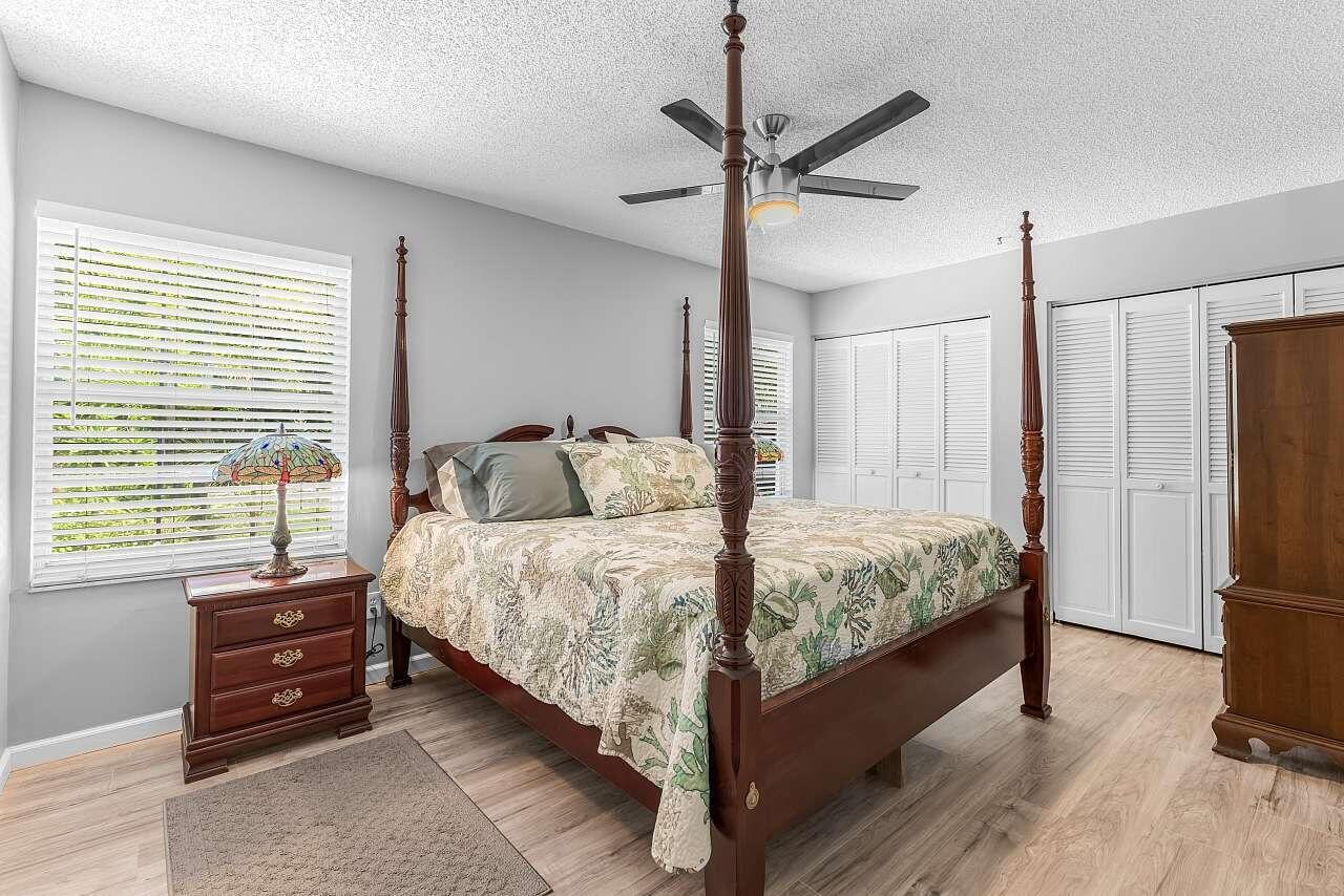5103 Center Street Jupiter, FL 33458 - Photo 12 of 24 Mulligan.12