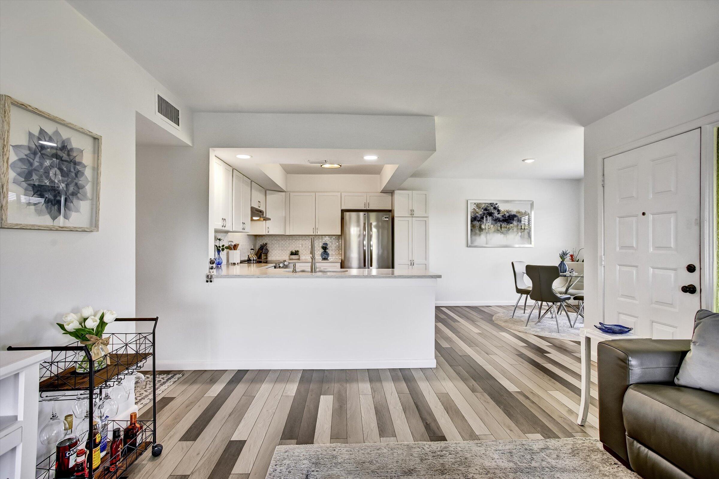 950 South Kanner Highway, Unit 206 Stuart, FL 34994 - Photo 9 of 30 Kitchen