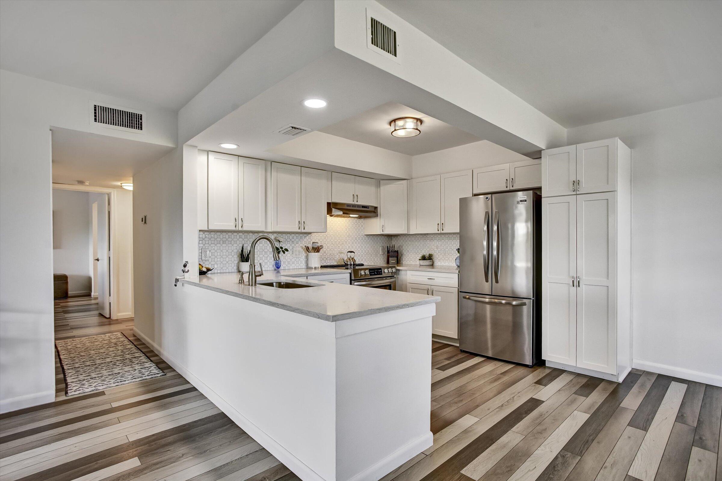 950 South Kanner Highway, Unit 206 Stuart, FL 34994 - Photo 10 of 30 Kitchen