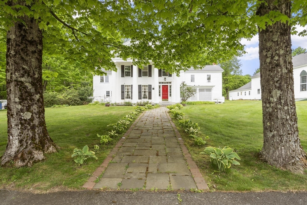 19 North Main Street Petersham, MA 01366 - Photo 3 of 38