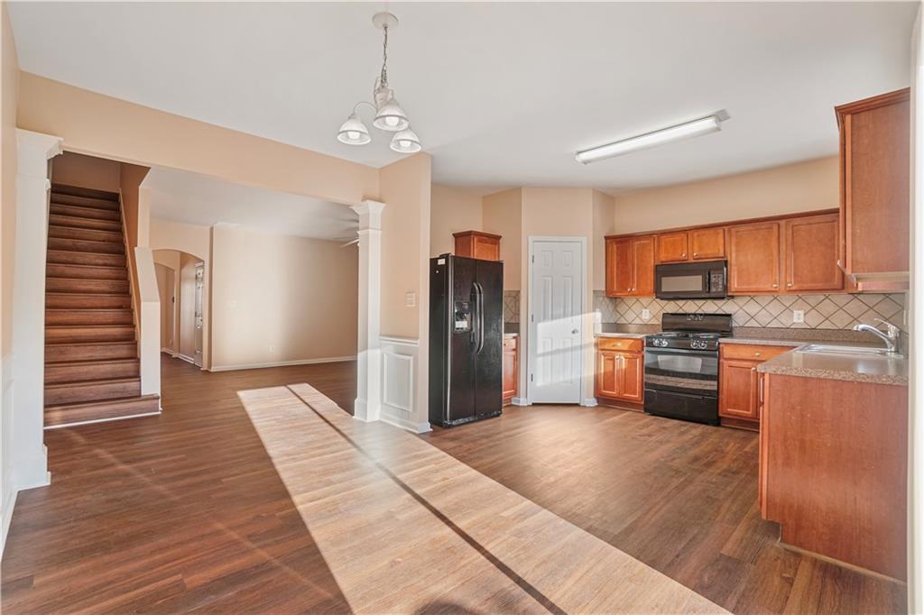 1938 Dilcrest Drive Duluth, GA 30096 - Photo 11 of 32