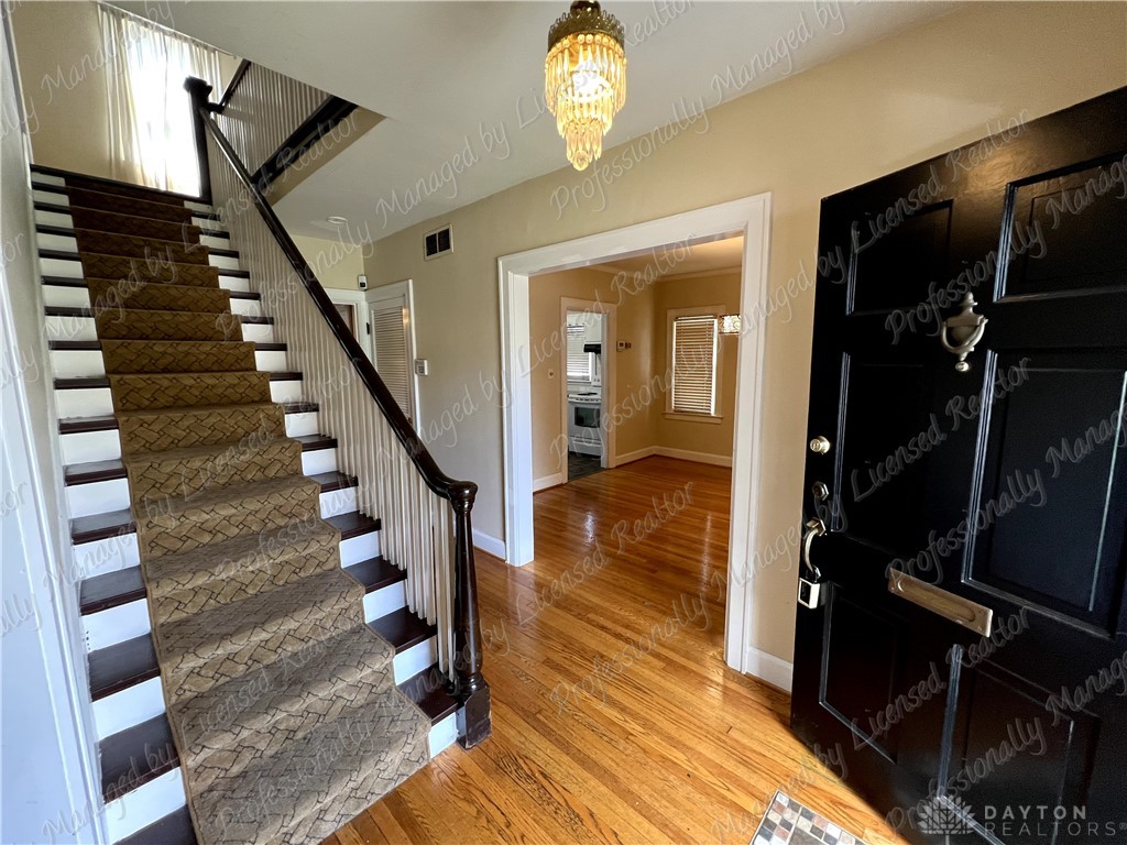 111 Englewood Road Springfield, OH 45504 - Photo 4 of 33