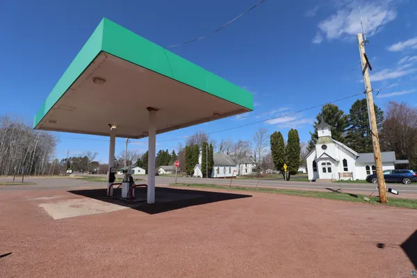 $159,900 | 22195 Highway 63, Grand View, WI 54839