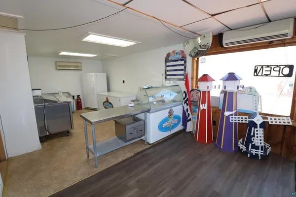 $159,900 | 22195 Highway 63, Grand View, WI 54839