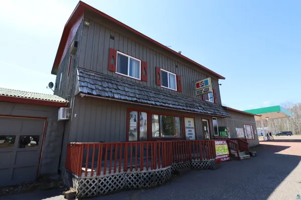 $159,900 | 22195 Highway 63, Grand View, WI 54839