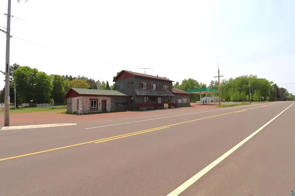 $159,900 | 22195 Highway 63, Grand View, WI 54839