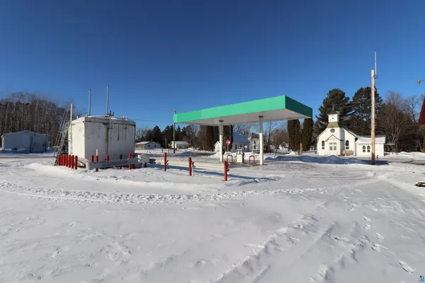 $159,900 | 22195 Highway 63, Grand View, WI 54839