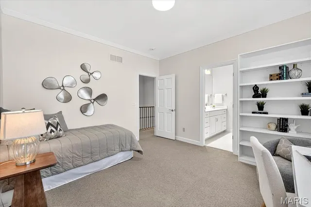 $1,250,000 | 212 Gay Avenue, Clayton, MO 63105