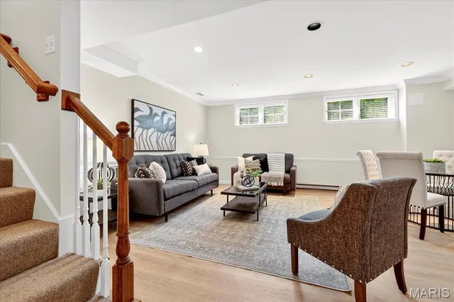 $1,250,000 | 212 Gay Avenue, Clayton, MO 63105