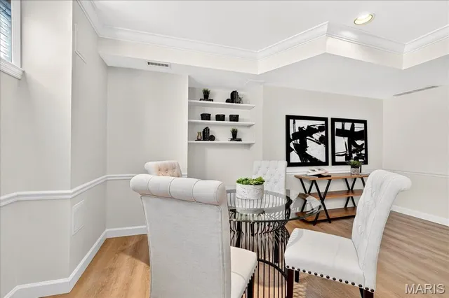 $1,250,000 | 212 Gay Avenue, Clayton, MO 63105