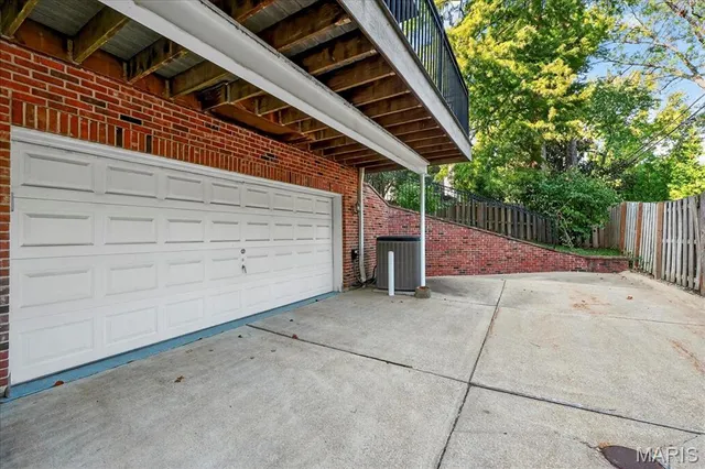 $1,250,000 | 212 Gay Avenue, Clayton, MO 63105