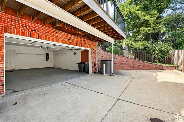 $1,250,000 | 212 Gay Avenue, Clayton, MO 63105