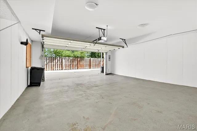 $1,250,000 | 212 Gay Avenue, Clayton, MO 63105