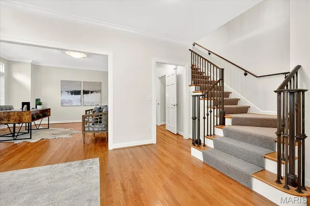 $1,250,000 | 212 Gay Avenue, Clayton, MO 63105