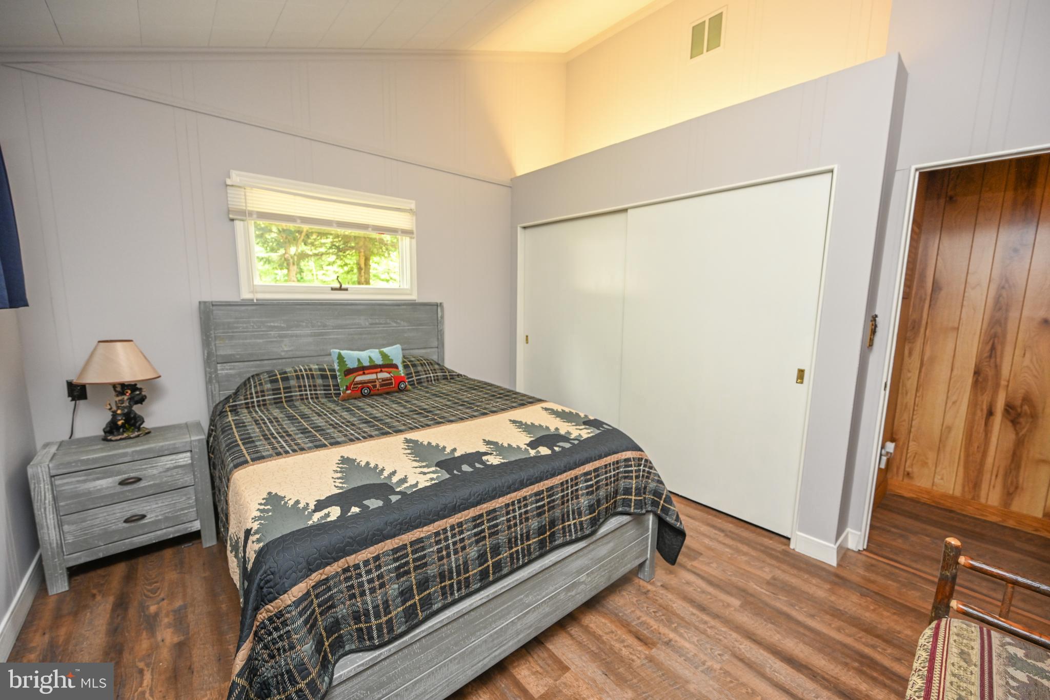 255 Foster Road Oakland, MD 21550 - Photo 32 of 84 Third bedroom with large closet & vaulted ceiling.
