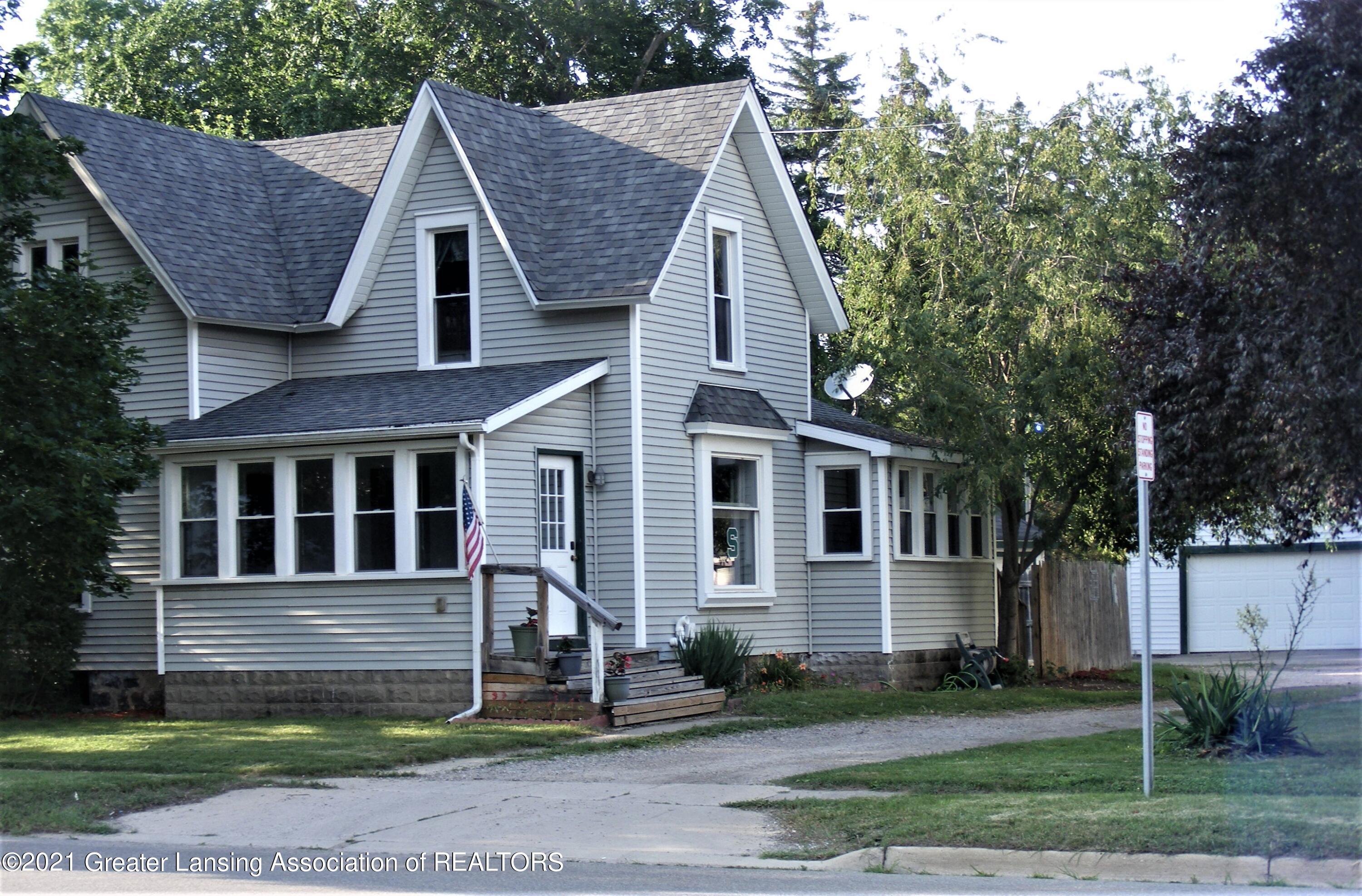 306 Dexter Road Eaton Rapids, MI 48827 - Photo 19 of 37 Front 3