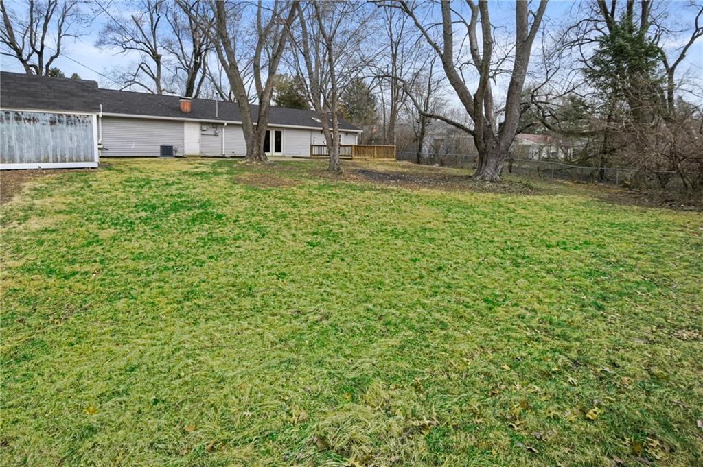 1721 Shawnee Road Indianapolis, IN 46260 - Photo 25 of 25 Gallery Image 25