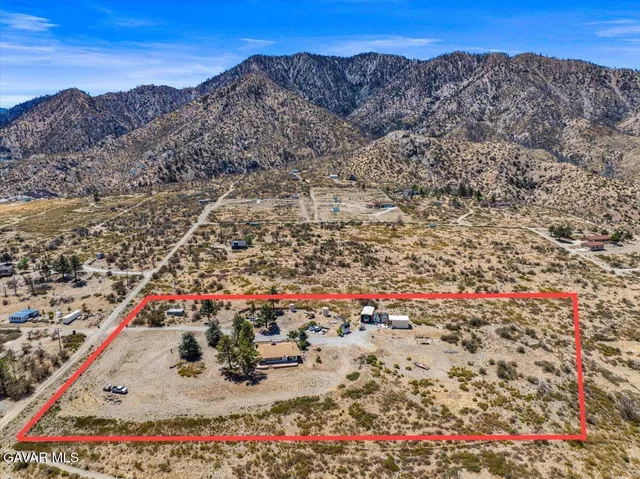 $800,000 | 27811 Jubilee Run Road, Pearblossom, CA 93553
