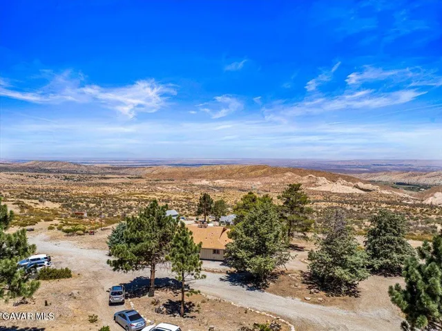 $800,000 | 27811 Jubilee Run Road, Pearblossom, CA 93553