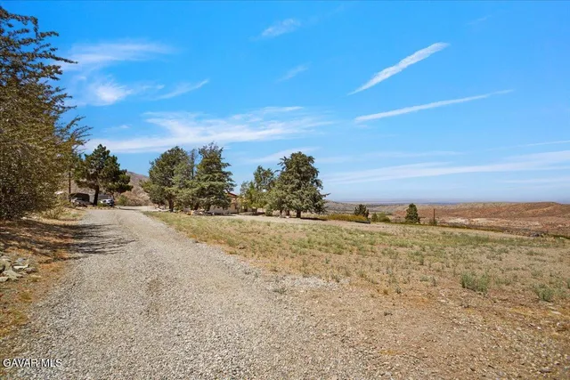 $800,000 | 27811 Jubilee Run Road, Pearblossom, CA 93553