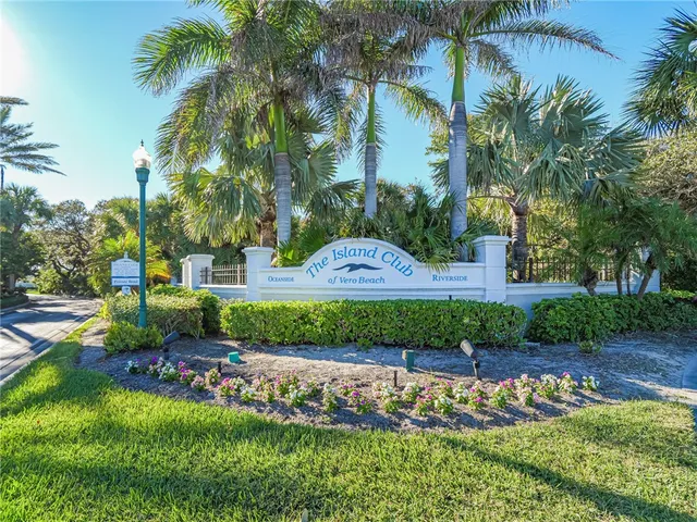 $3,000 | 978 Island Club Square, Vero Beach, FL 32963