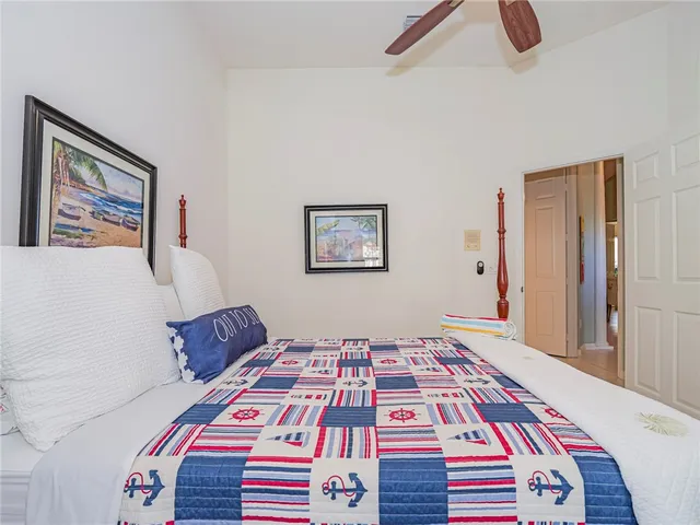 $3,000 | 978 Island Club Square, Vero Beach, FL 32963