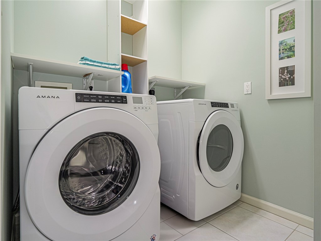 978 Island Club Square Vero Beach, FL 32963 - Photo 23 of 32