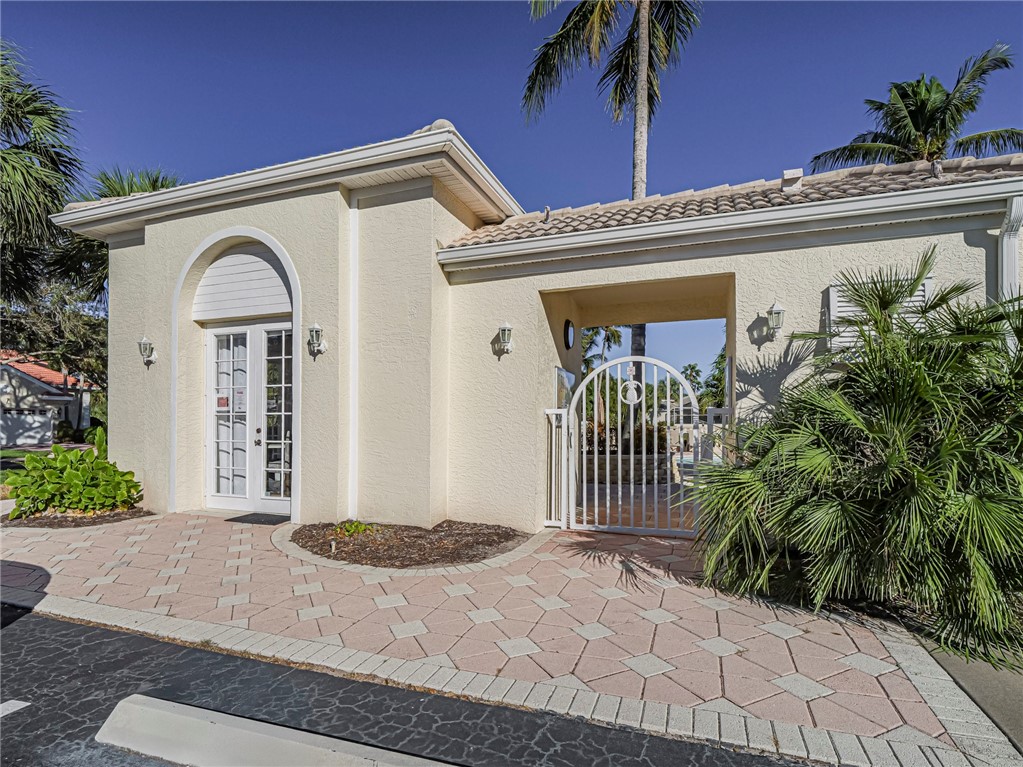 978 Island Club Square Vero Beach, FL 32963 - Photo 31 of 32