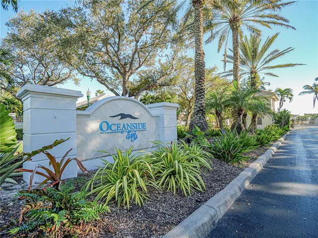 $3,000 | 978 Island Club Square, Vero Beach, FL 32963