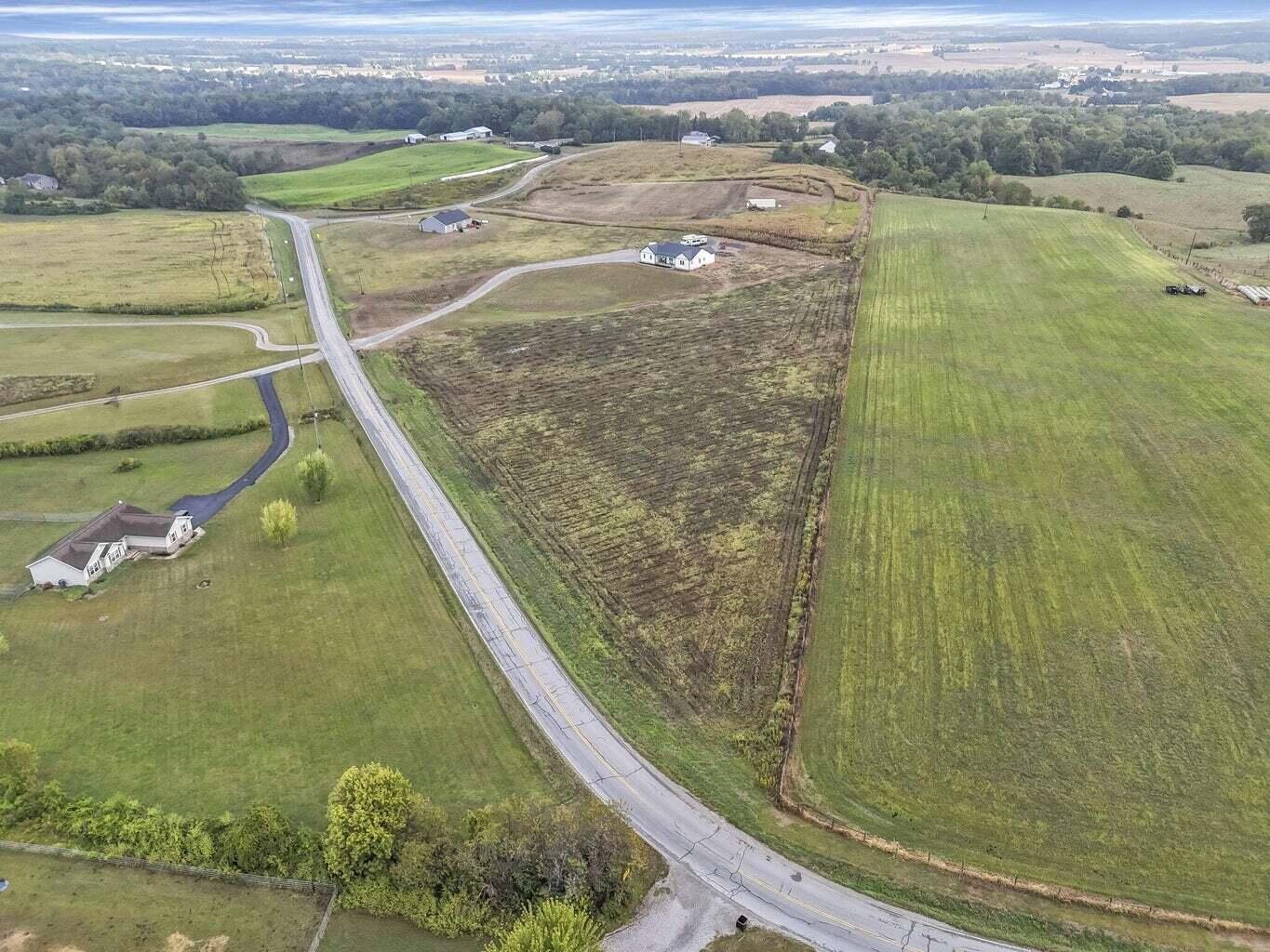 6532 Julian Road Southwest Amanda, OH 43102 - Photo 3 of 15 20250928001630501456000000-o