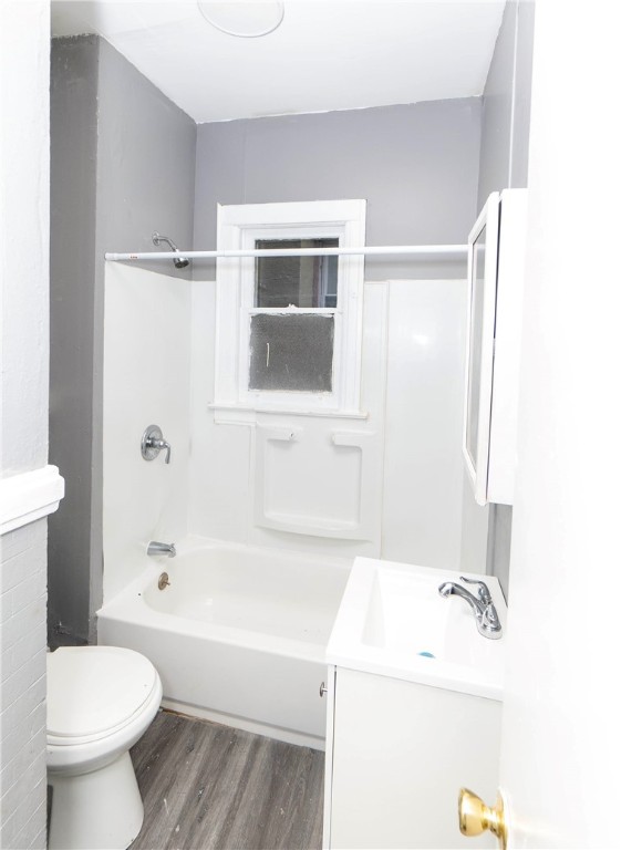 1030 Dewey Avenue Rochester, NY 14613 - Photo 16 of 21