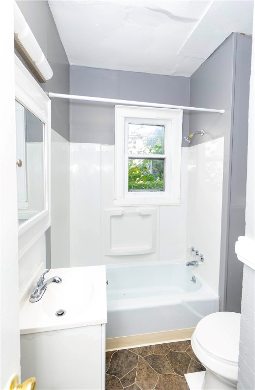 1030 Dewey Avenue Rochester, NY 14613 - Photo 9 of 21