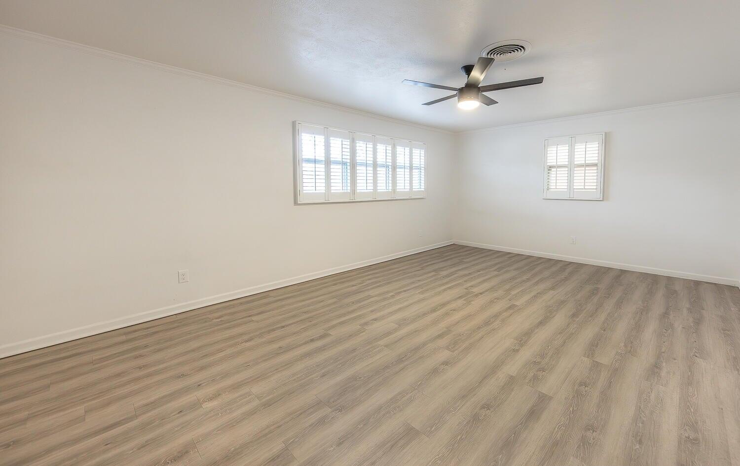 3423 55th Street Lubbock, TX 79413 - Photo 4 of 29 3