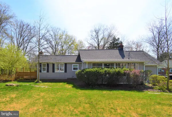 $3,299 | 8811 Badger Drive, Alexandria, VA 22309