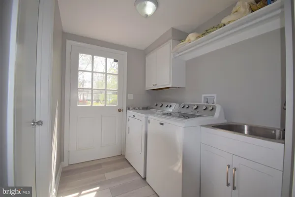 $3,299 | 8811 Badger Drive, Alexandria, VA 22309