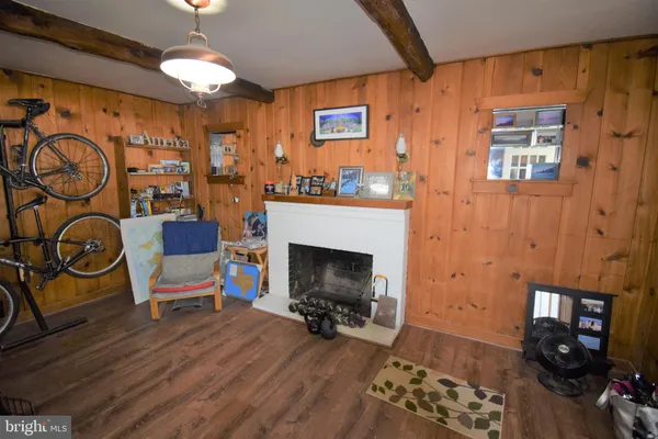 $3,299 | 8811 Badger Drive, Alexandria, VA 22309