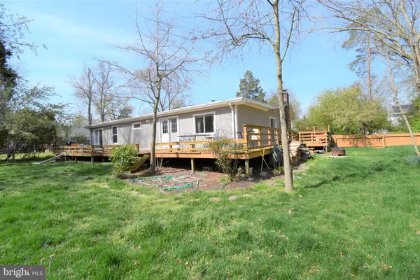 $3,299 | 8811 Badger Drive, Alexandria, VA 22309