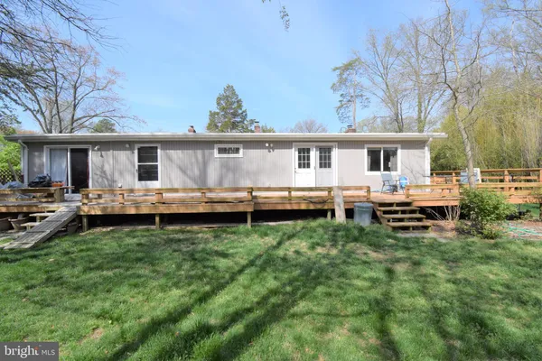 $3,299 | 8811 Badger Drive, Alexandria, VA 22309