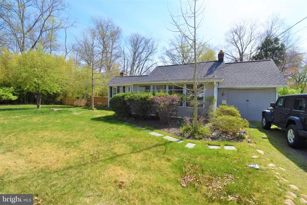 $3,299 | 8811 Badger Drive, Alexandria, VA 22309