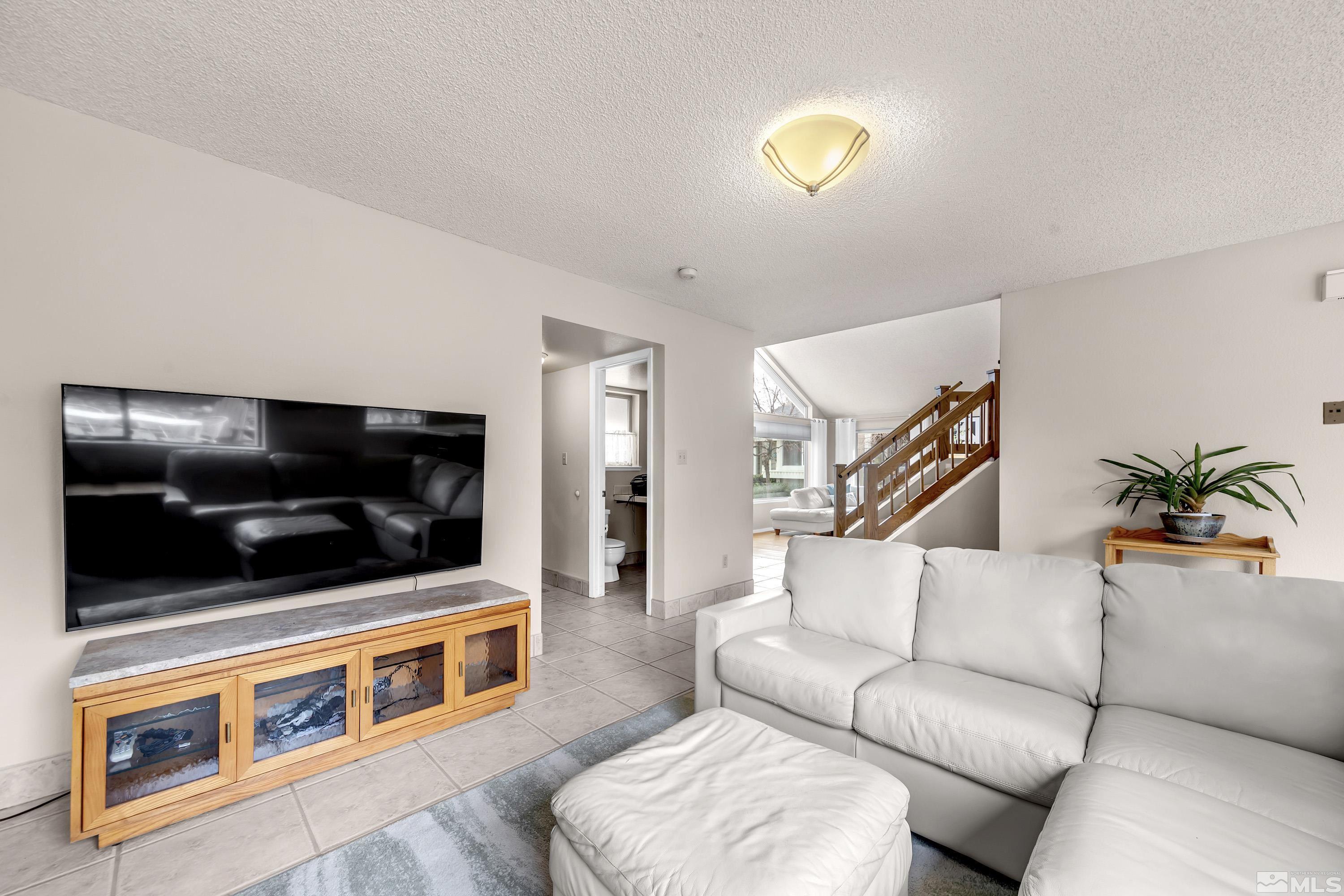 185 Edgewater Parkway Reno, NV 89519 - Photo 10 of 40 Photo 10