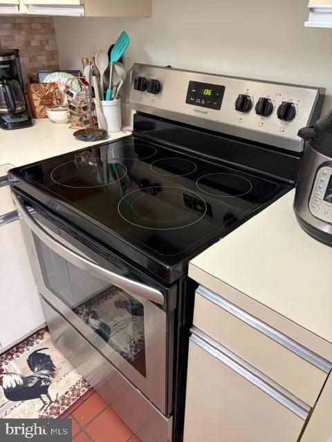 1733 20th Street Northwest, Unit 302 Washington, DC 20009 - Photo 11 of 17 Range