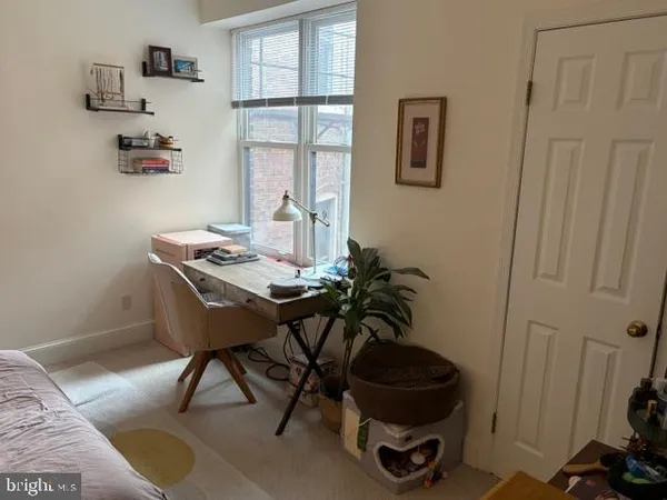 $2,600 | 1733 20th Street Northwest, Unit 302, Washington, DC 20009